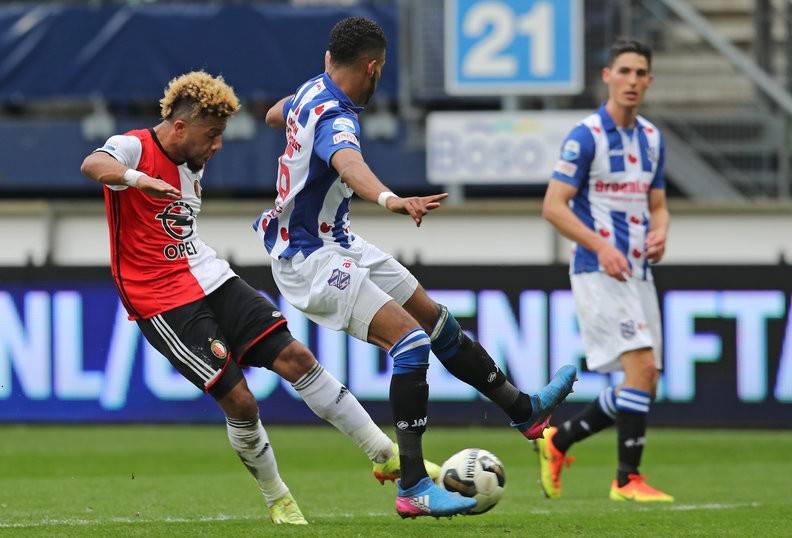 尤其是在球 尤其是在球