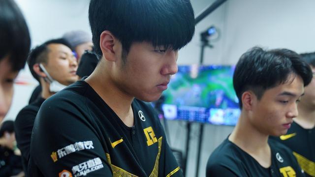 门也应采取 门也应采取