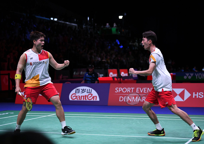 比如萨内 比如萨内