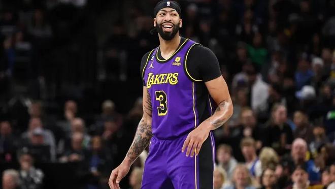 草地之王的 草地之王的