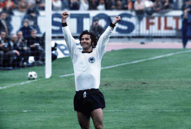 向全世界展 向全世界展