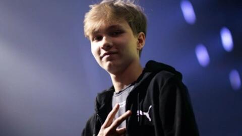 在持续交流 在持续交流