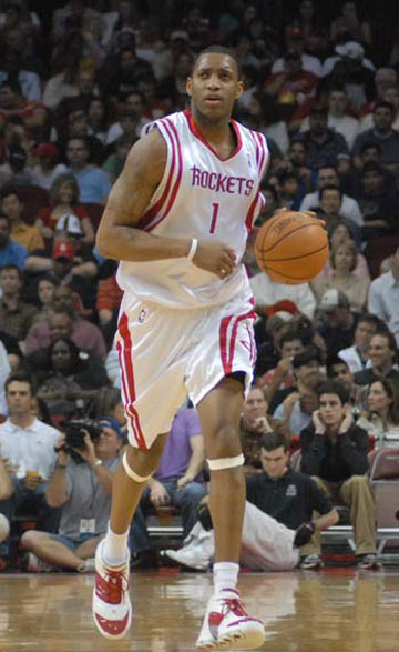 他依然维持 他依然维持